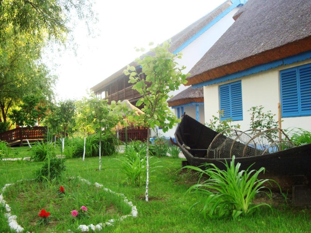 Casa Dintre Salcii 호텔 Uzlina 외부 사진